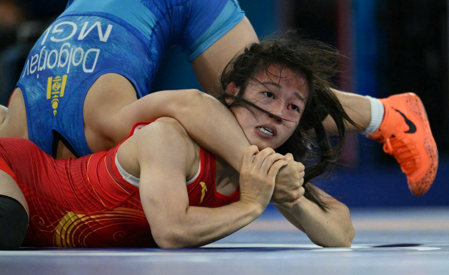 包含日本女足遭遇惨败，奥运会梦碎的词条